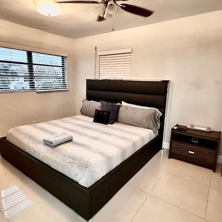 Modern Miami Oversized 3 Bedroom In Central Location Zewnętrze zdjęcie