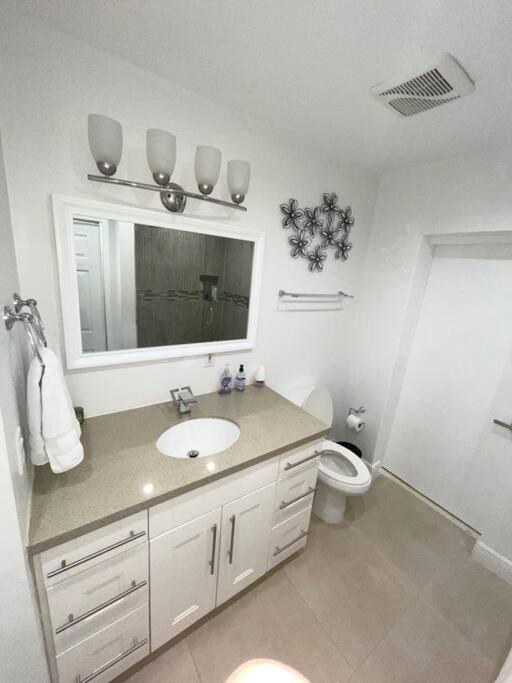 Modern Miami Oversized 3 Bedroom In Central Location Zewnętrze zdjęcie