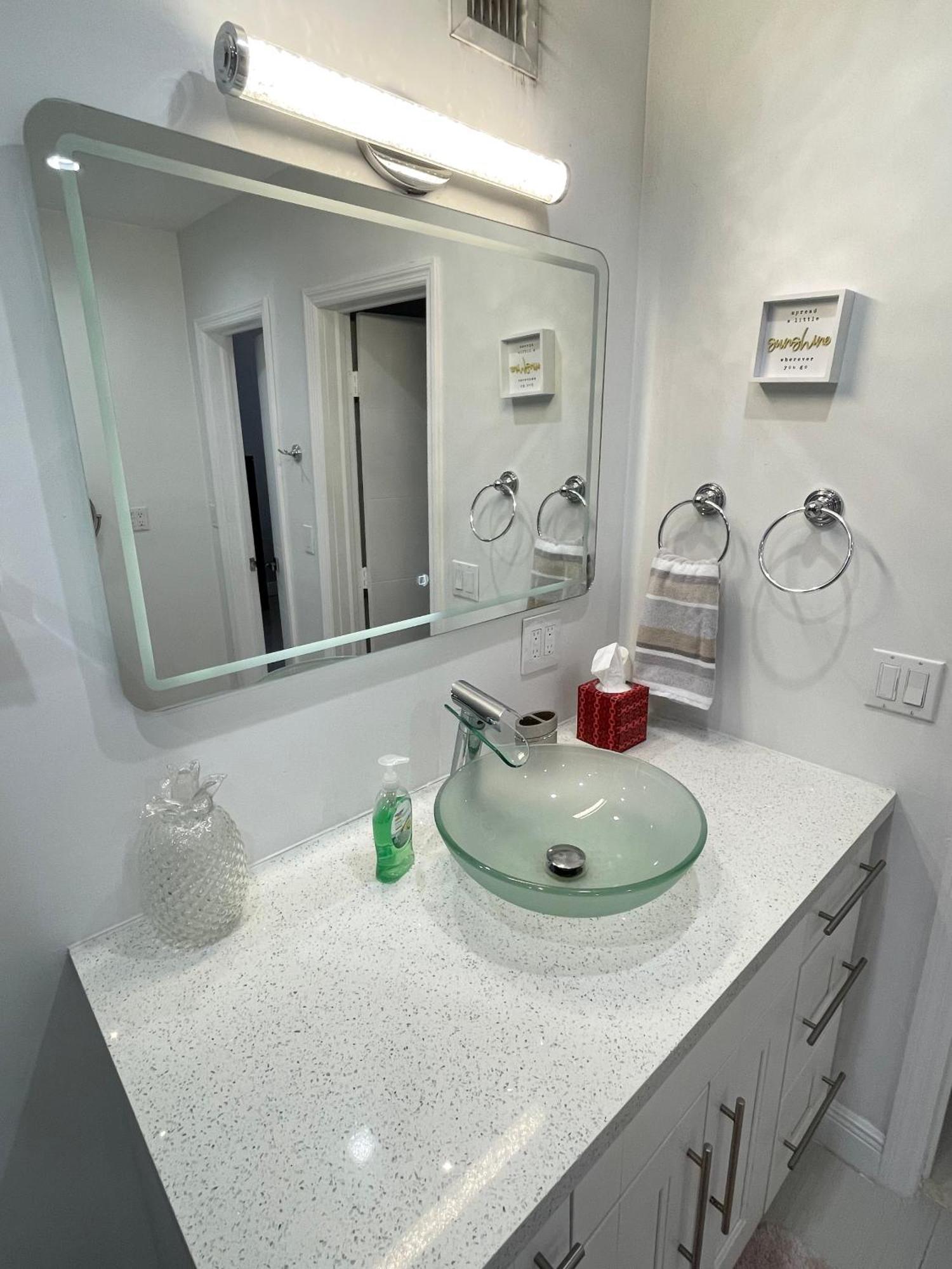 Modern Miami Oversized 3 Bedroom In Central Location Zewnętrze zdjęcie