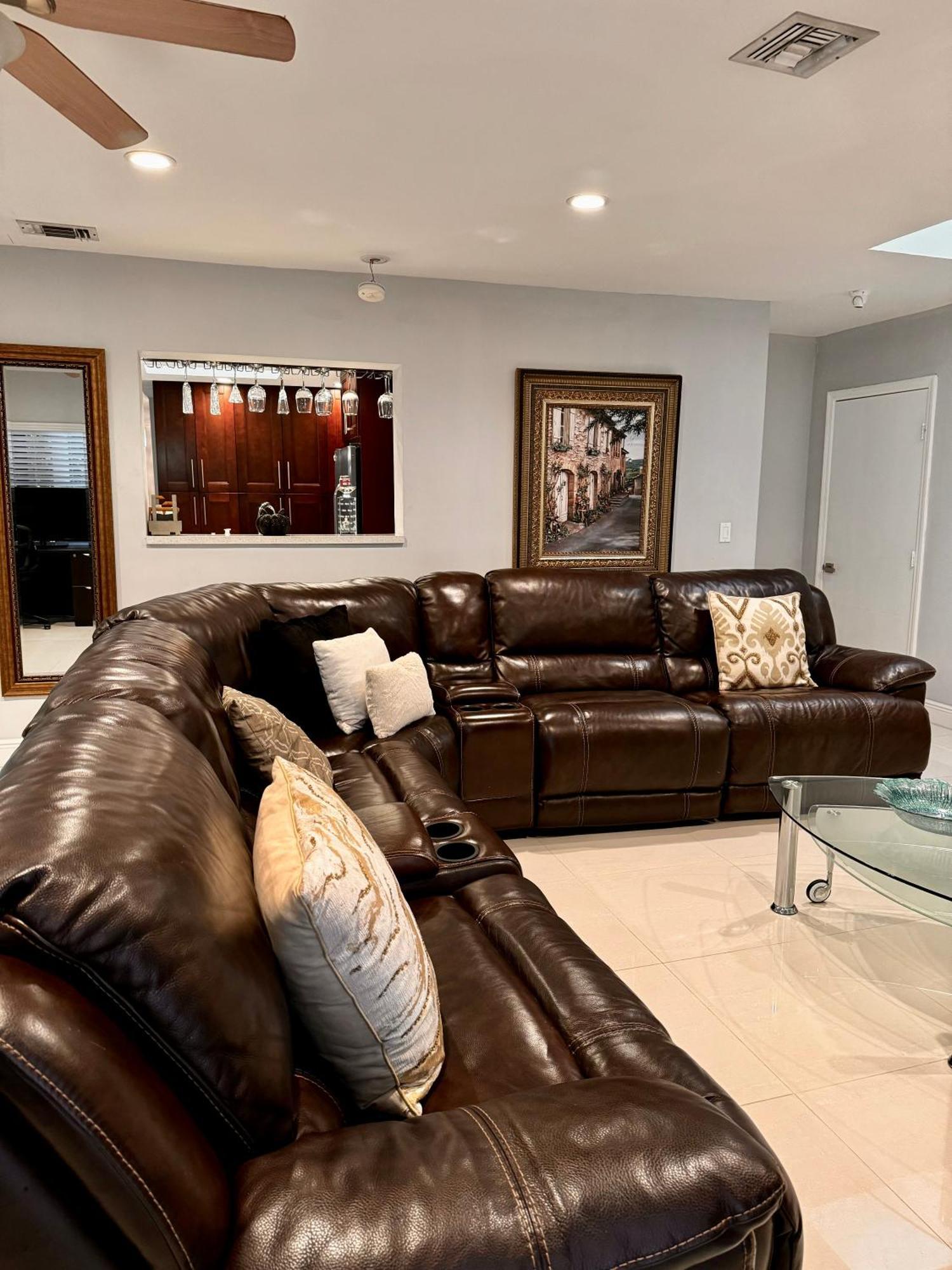 Modern Miami Oversized 3 Bedroom In Central Location Zewnętrze zdjęcie